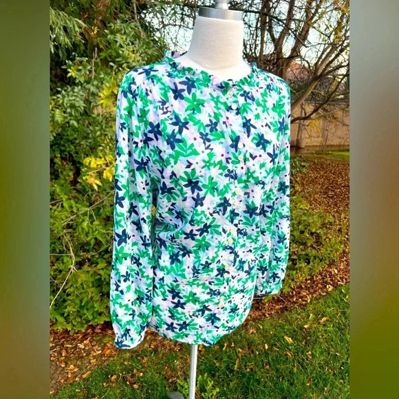 TALBOTS PLUS Long sleeve button-down🌺 - Picture 1 of 8